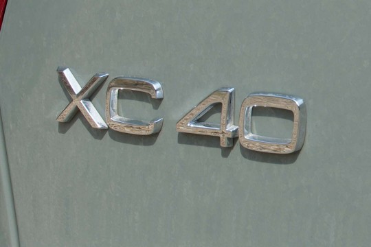 Volvo XC40 SUV 175kW 69kWh Recharge Ultimate Auto